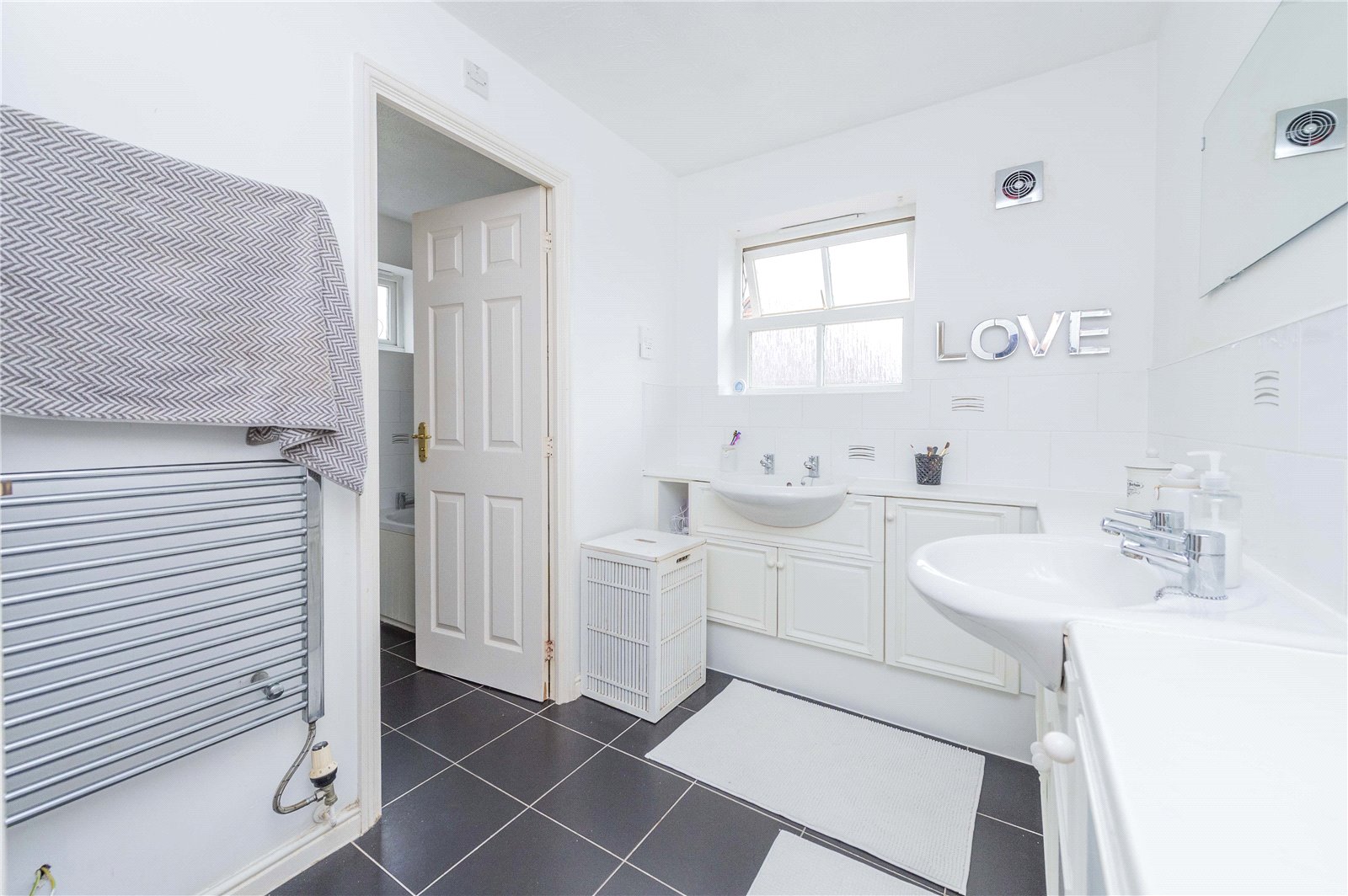 Picture No. 40 Shoveller Drive, Apley, TF1