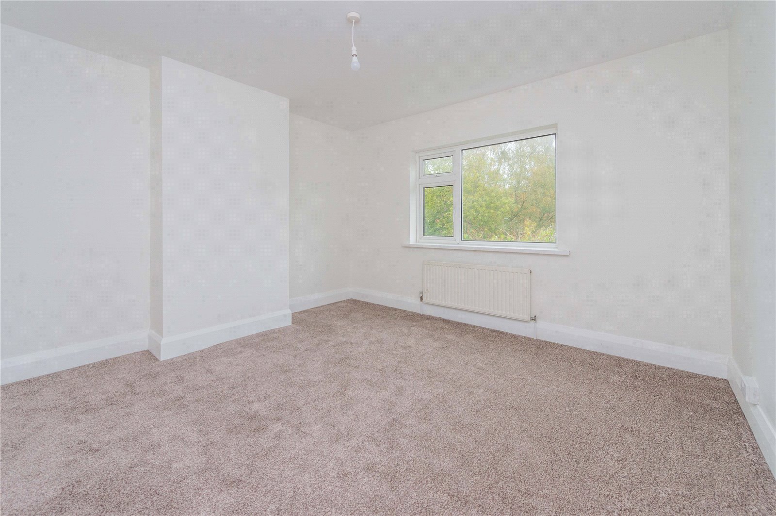 Sinclair Gardens, Ketley, TF1