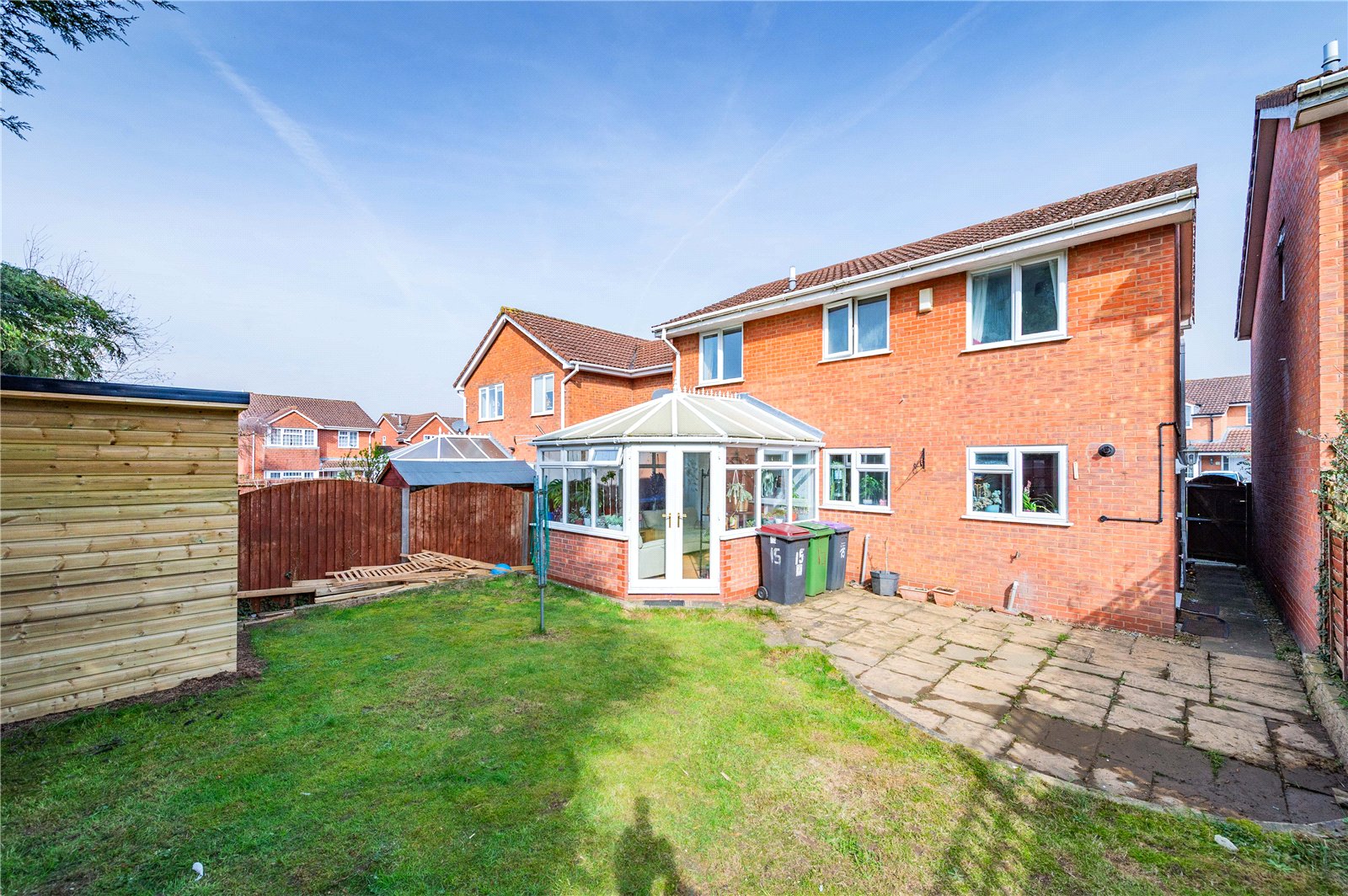 Picture No. 33 Tamarisk Close, The Rock, TF3