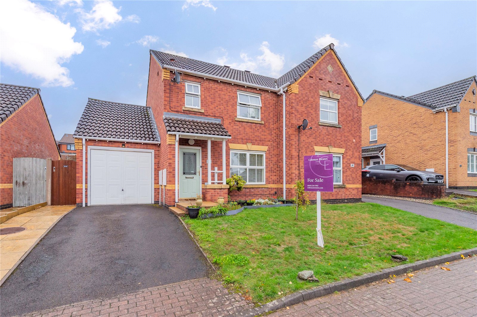 Picture No. 47 Arundel Close, Telford, TF3