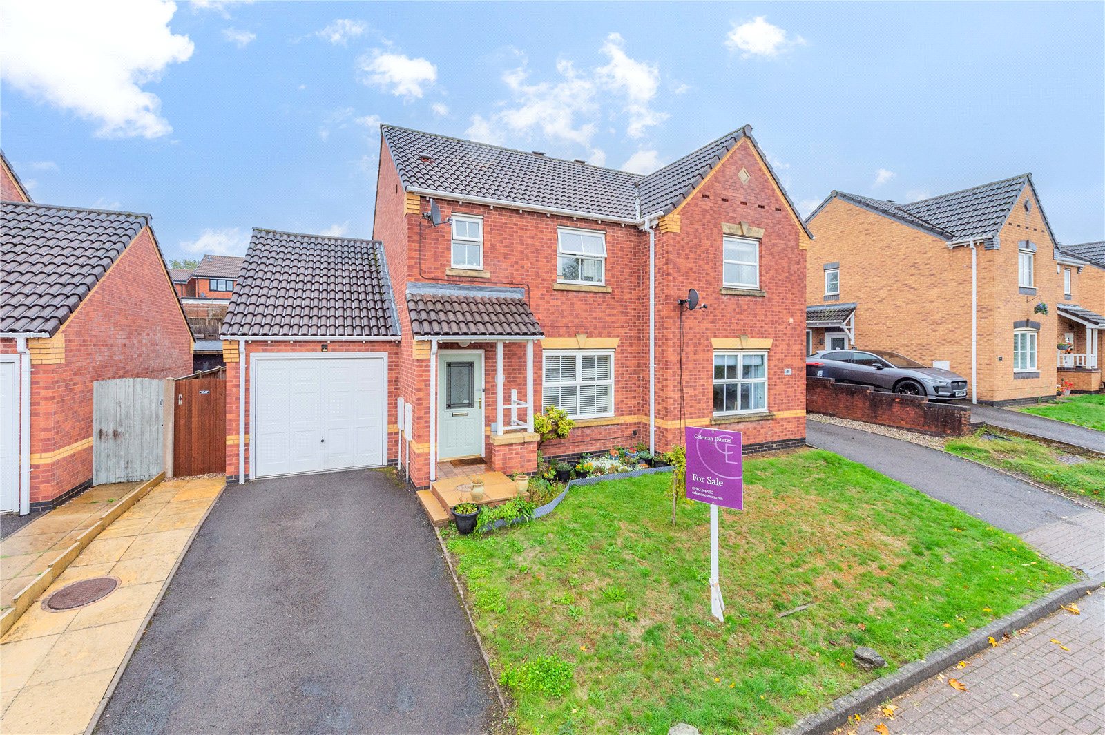 Picture No. 48 Arundel Close, Telford, TF3