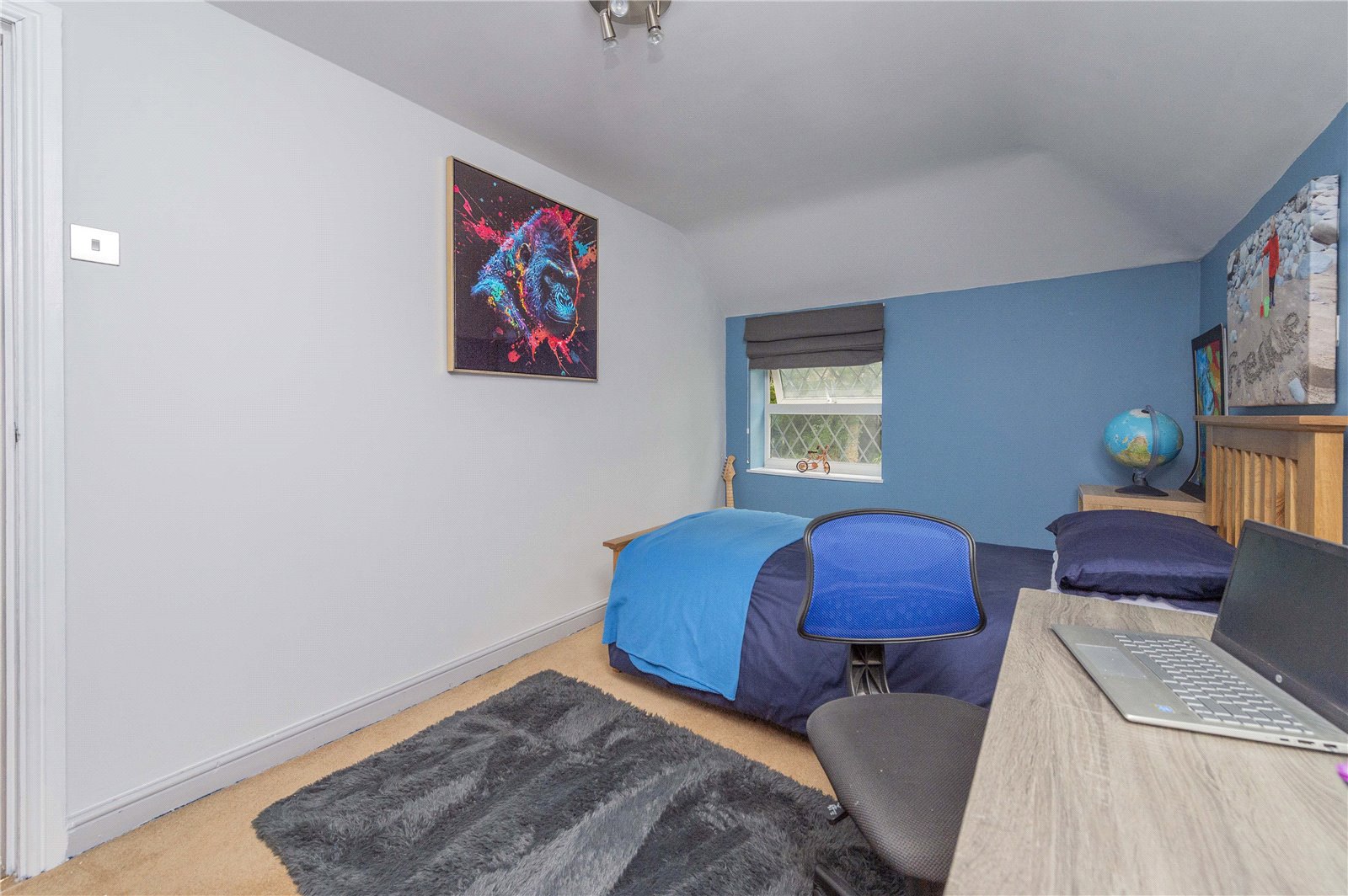 Picture No. 15 Heath Hill, Dawley, TF4