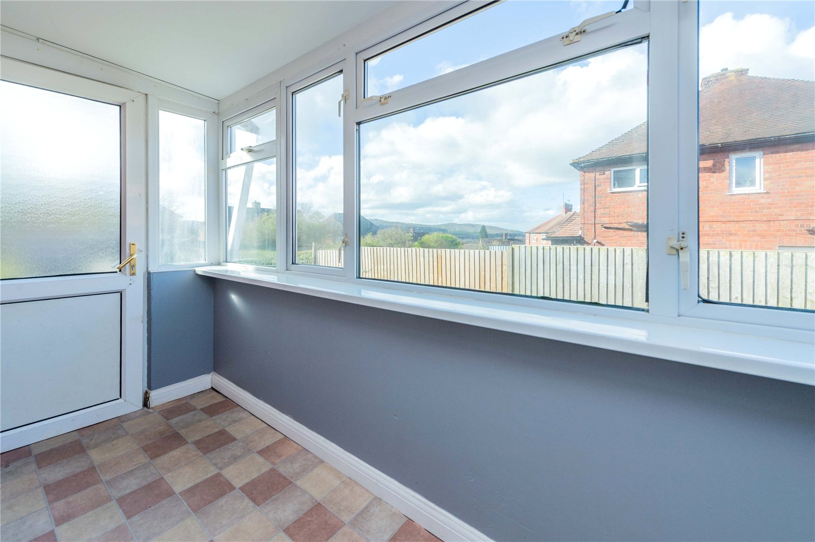 Picture No. 33 Grove Road, Overdale, TF3