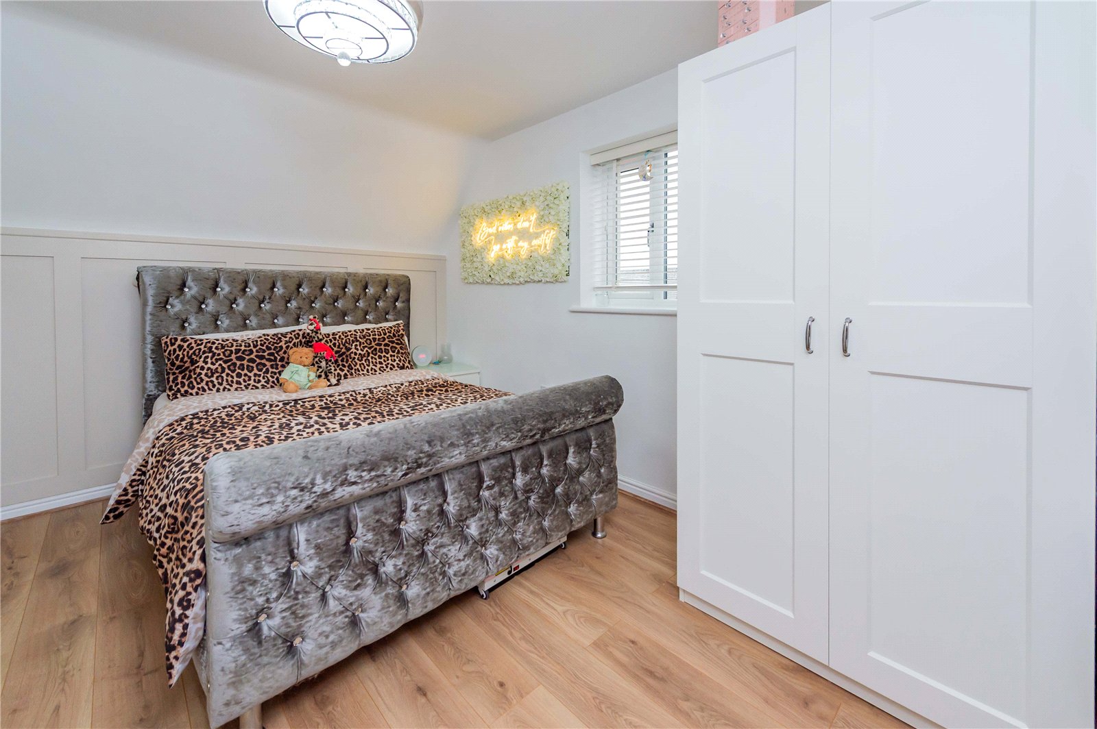 Cheshires Way, Telford, TF3