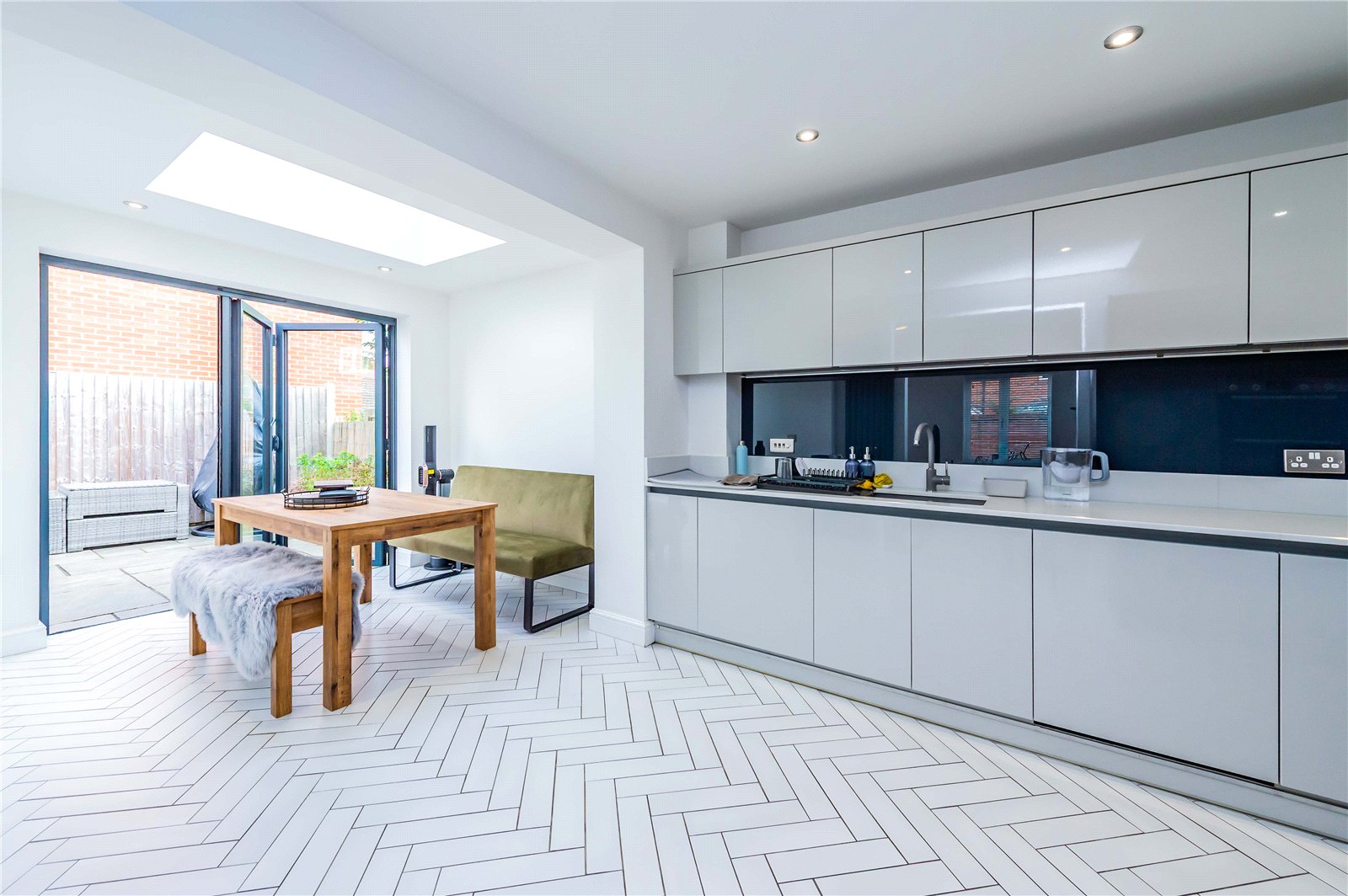 Picture No. 03 Shoveller Drive, Apley, TF1