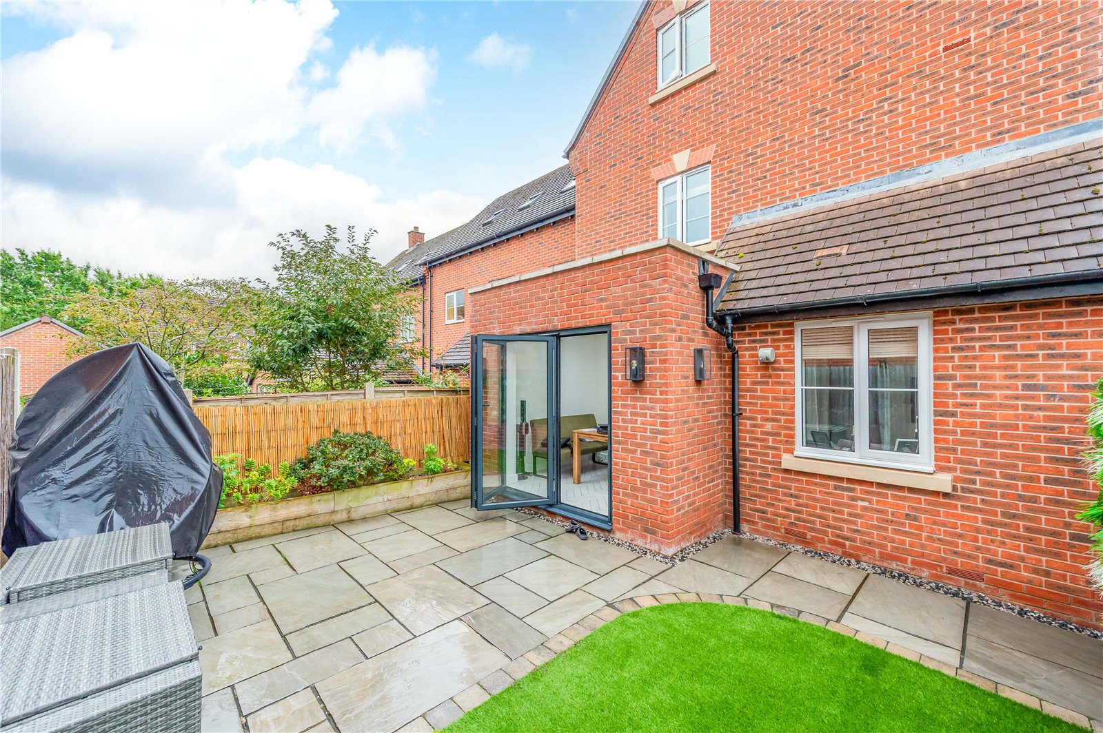 Picture No. 34 Shoveller Drive, Apley, TF1