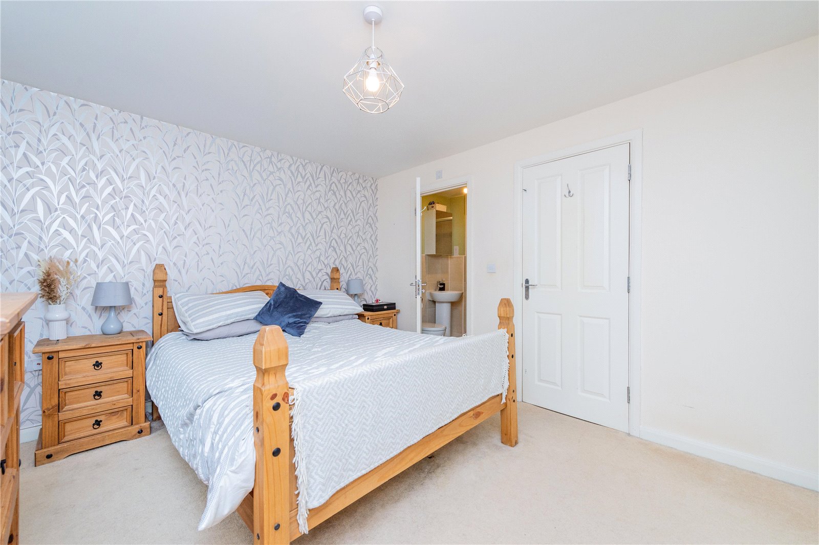 Picture No. 01 The Dingle, Doseley, TF4